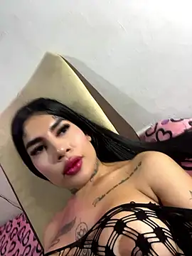 Snapshot of saragill323 chatting on 03.04.25 saragill323 online show from 03.04.25