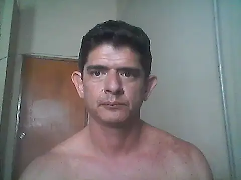 Snapshot of Marobronco chatting on 09.13.25 Marobronco online show from 09.13.25