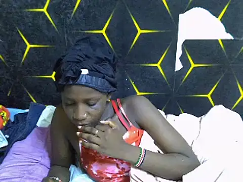 Snapshot of Spicey_diana chatting on 02.15.25 Spicey diana online show from 02.15.25