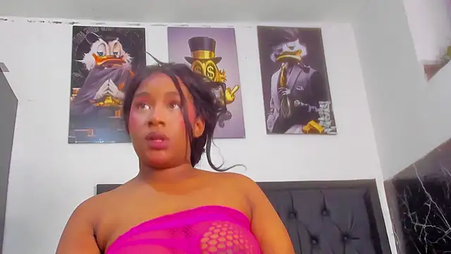 Snapshot of kriixtybrown chatting on 10.10.25 kriixtybrown online show from 10.10.25