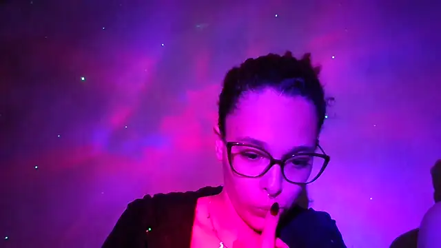 Snapshot of lizza_monroe chatting on 10.05.25 lizza monroe online show from 10.05.25