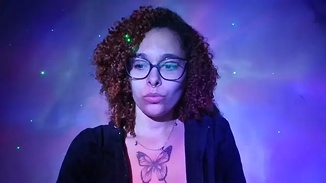 Snapshot of lizza_monroe chatting on 10.09.25 lizza monroe online show from 10.09.25