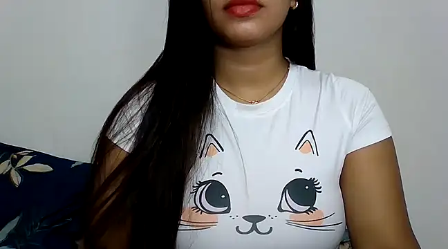 Snapshot of sparkling_queen chatting on 03.23.25 sparkling queen online show from 03.23.25