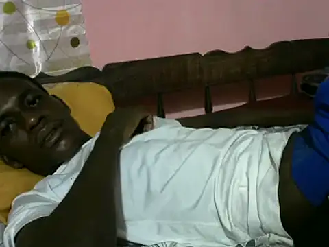 Snapshot of Bigras0011 chatting on 12.05.24 Bigras0011 online show from 12.05.24