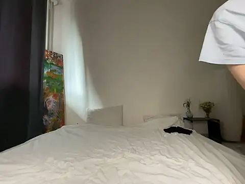 Snapshot of winter__sun chatting on 09.23.25 winter sun online show from 09.23.25