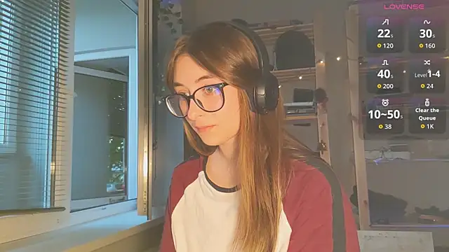 Snapshot of monlight__dana chatting on 09.21.25 monlight  dana online show from 09.21.25