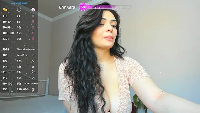 Snapshot of _cleopattra_ chatting on 02.14.25 cleopattra online show from 02.14.25