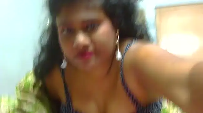 Snapshot of sexy_roma chatting on 01.11.25 sexy roma online show from 01.11.25