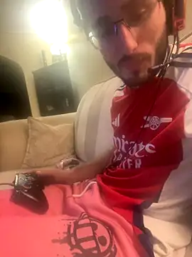 Snapshot of EE123458 chatting on 09.17.25 EE123458 online show from 09.17.25