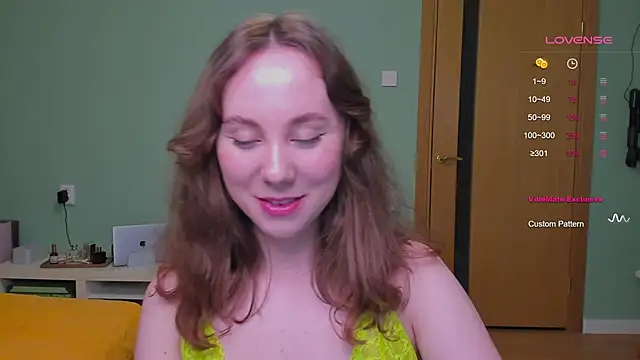 Snapshot of i_can_fix_you chatting on 12.05.24 i can fix you online show from 12.05.24