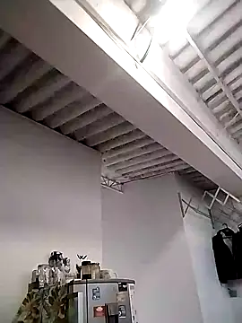 Snapshot of Corina_hot chatting on 12.04.24 Corina hot online show from 12.04.24