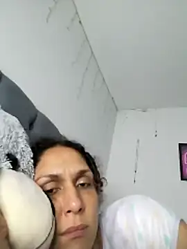 Snapshot of Corina_hot chatting on 12.07.24 Corina hot online show from 12.07.24