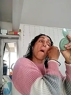 Snapshot of Corina_hot chatting on 01.27.25 Corina hot online show from 01.27.25