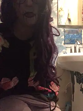 Snapshot of gabelove369 chatting on 10.25.25 gabelove369 online show from 10.25.25