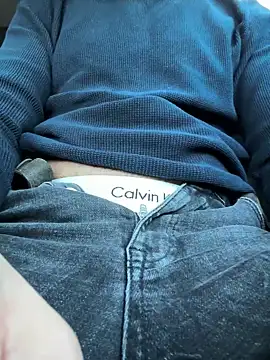 Snapshot of hotisraeli chatting on 01.12.25 hotisraeli online show from 01.12.25