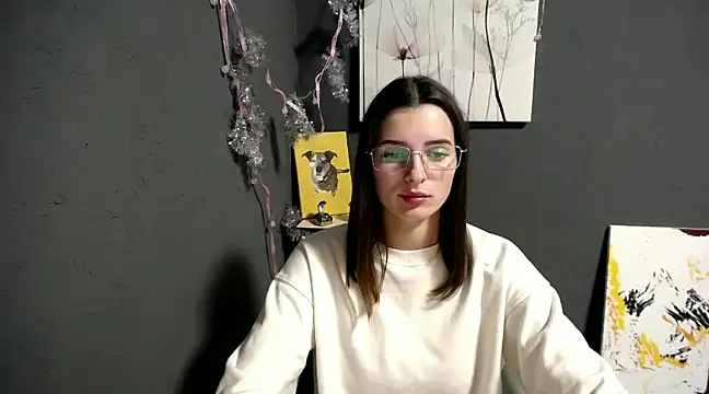 Snapshot of lady_olivia_ chatting on 12.21.24 lady olivia  online show from 12.21.24