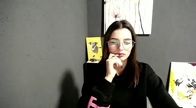 Snapshot of lady_olivia_ chatting on 01.21.25 lady olivia  online show from 01.21.25