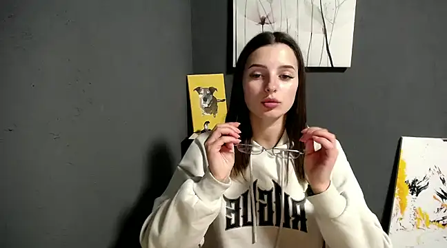 Snapshot of lady_olivia_ chatting on 02.12.25 lady olivia  online show from 02.12.25