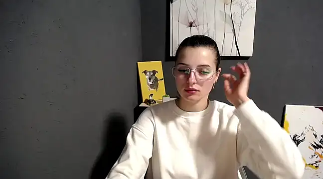 Snapshot of lady_olivia_ chatting on 02.24.25 lady olivia  online show from 02.24.25