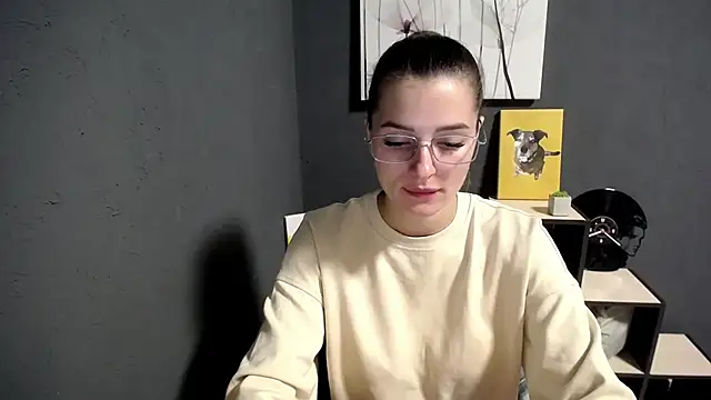 Snapshot of lady_olivia_ chatting on 09.26.25 lady olivia  online show from 09.26.25