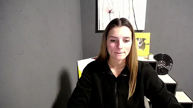 Snapshot of lady_olivia_ chatting on 10.20.25 lady olivia  online show from 10.20.25