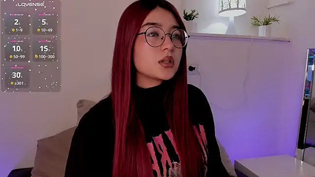 Snapshot of Im_mave chatting on 02.11.25 Im mave online show from 02.11.25