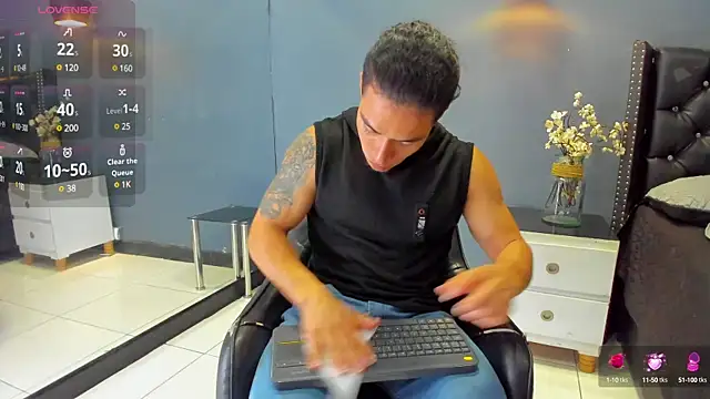 Bryson Collins  online show from 02.17.25