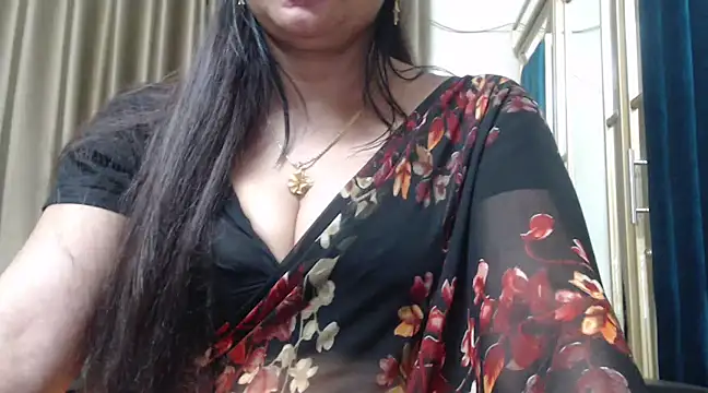 Snapshot of desi-maisa130 chatting on 12.02.24 desi-maisa130 online show from 12.02.24