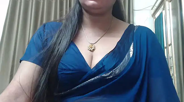 Snapshot of desi-maisa130 chatting on 03.07.25 desi-maisa130 online show from 03.07.25