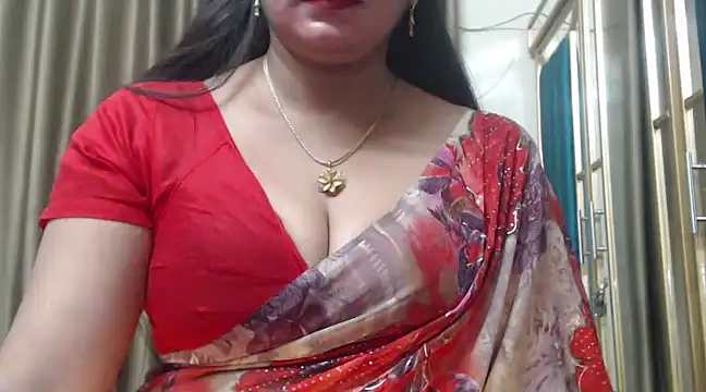 Snapshot of desi-maisa130 chatting on 03.10.25 desi-maisa130 online show from 03.10.25