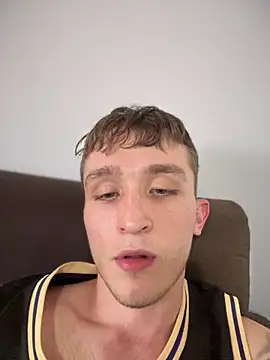 Snapshot of Dylanwhite23_ chatting on 01.18.25 Dylanwhite23  online show from 01.18.25