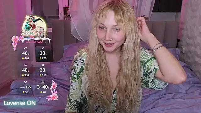 Snapshot of GoodGirl0024 chatting on 02.20.25 GoodGirl0024 online show from 02.20.25