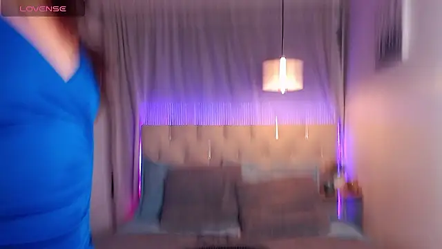 PoisonIvy15  online show from 01.08.25