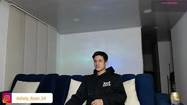 Snapshot of ashely_ryan24 chatting on 01.27.25 ashely ryan24 online show from 01.27.25