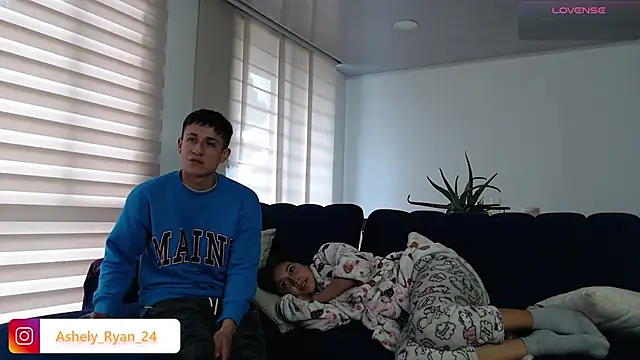 Snapshot of ashely_ryan24 chatting on 03.04.25 ashely ryan24 online show from 03.04.25