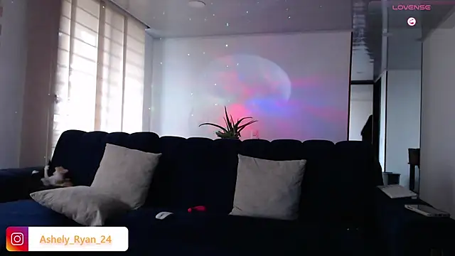 Snapshot of ashely_ryan24 chatting on 03.06.25 ashely ryan24 online show from 03.06.25