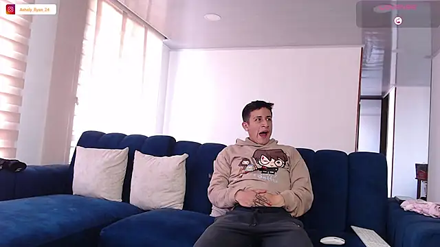 Snapshot of ashely_ryan24 chatting on 03.12.25 ashely ryan24 online show from 03.12.25