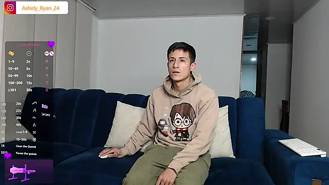 Snapshot of ashely_ryan24 chatting on 03.17.25 ashely ryan24 online show from 03.17.25