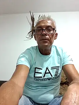 Picolo4111 online show from 09.19.25