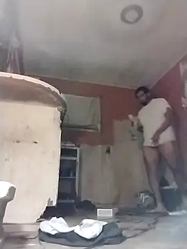 Snapshot of brownfeet chatting on 12.09.24 brownfeet online show from 12.09.24