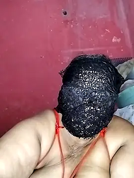 Snapshot of naughtygrannyXXX chatting on 12.28.24 naughtygrannyXXX online show from 12.28.24