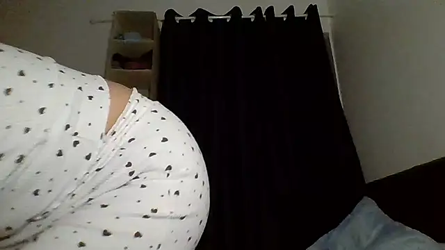 Snapshot of LorenaAnderson chatting on 02.18.25 LorenaAnderson online show from 02.18.25