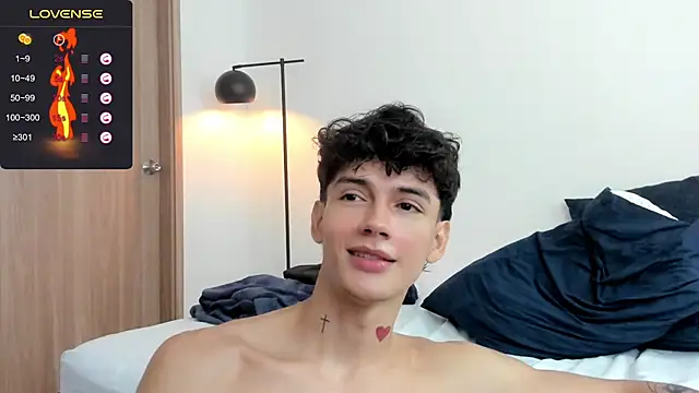 Snapshot of badboy_one_ chatting on 02.12.25 badboy one  online show from 02.12.25