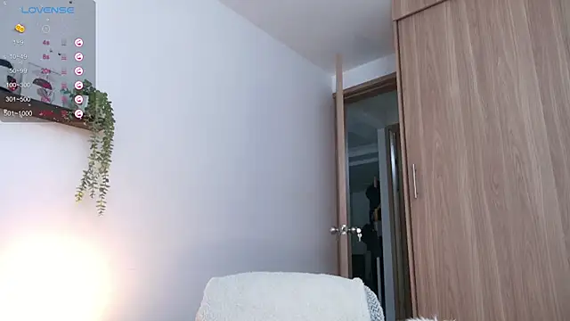 Snapshot of badboy_one_ chatting on 10.02.25 badboy one  online show from 10.02.25