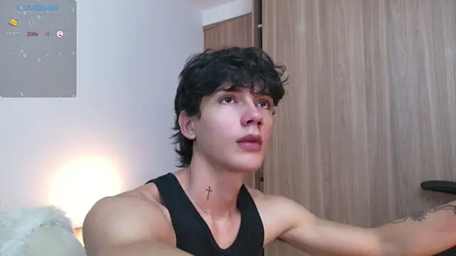 Snapshot of badboy_one_ chatting on 10.03.25 badboy one  online show from 10.03.25