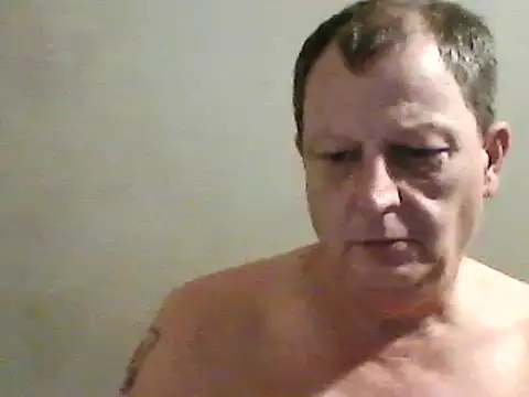 Snapshot of chubbybear2cum chatting on 12.13.24 chubbybear2cum online show from 12.13.24