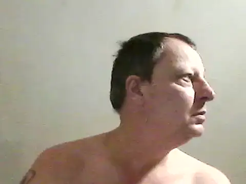 Snapshot of chubbybear2cum chatting on 12.16.24 chubbybear2cum online show from 12.16.24