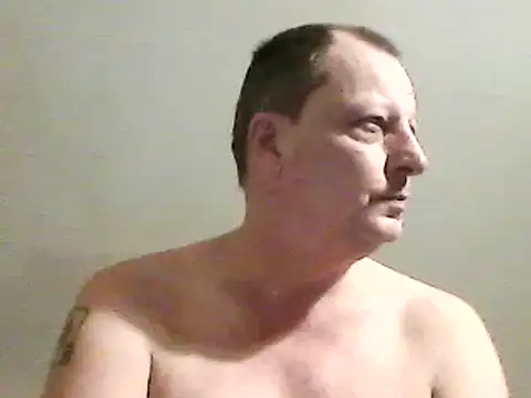 Snapshot of chubbybear2cum chatting on 12.30.24 chubbybear2cum online show from 12.30.24