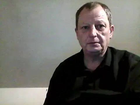 Snapshot of chubbybear2cum chatting on 02.08.25 chubbybear2cum online show from 02.08.25