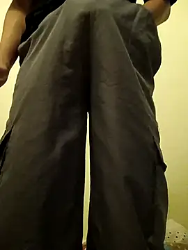 Snapshot of LiuQianXi5726 chatting on 10.18.25 LiuQianXi5726 online show from 10.18.25